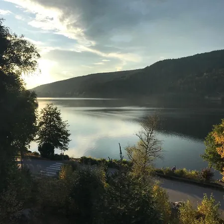 Le Duplex Apartment *